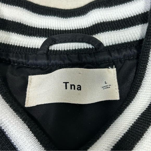 ARITZIA TNA Stadium Jacket Varsity-Inspired Bomber Jacket Black Size L - Picture 10 of 14
